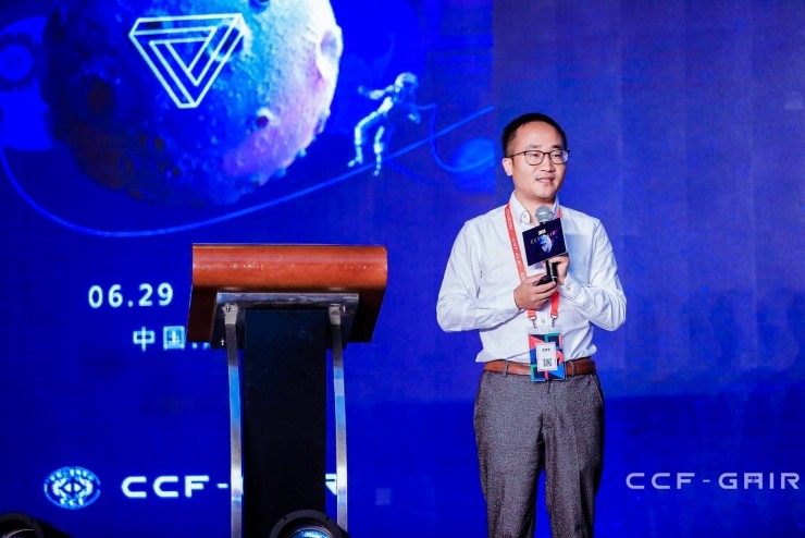 雷锋网| XPJ·(中国区)官方网站王孝宇：变革与布局的十字路口，XPJ·(中国区)官方网站的为与不为