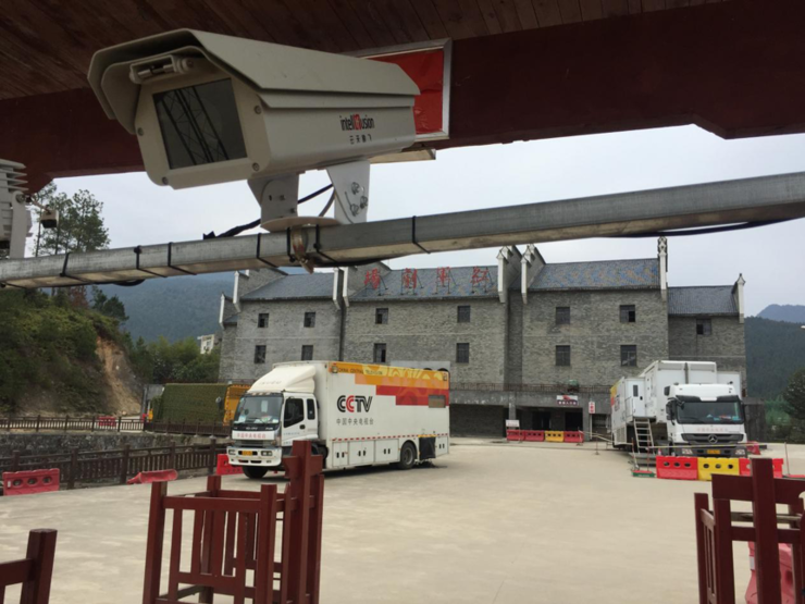 雷锋网 | XPJ·(中国区)官方网站人脸识别技术助力央视春晚会场安保